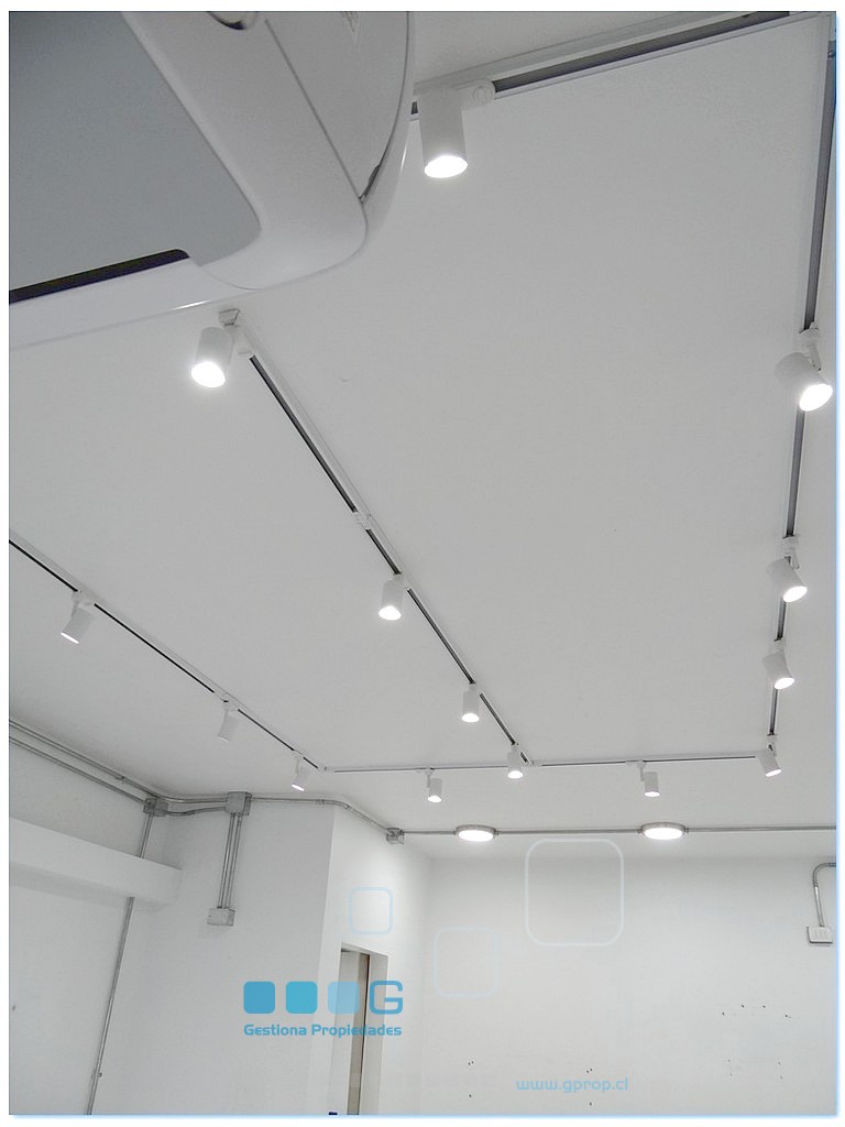 P5714 - P5714-08.jpg
