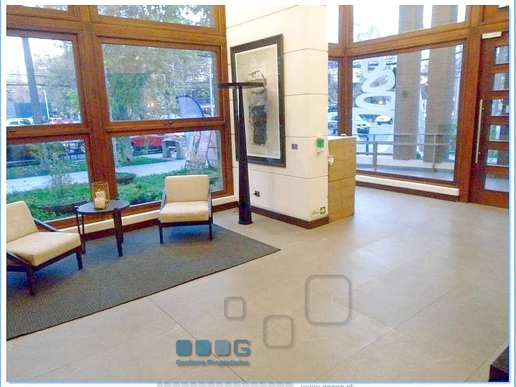 P5886 - P5886-27.jpg