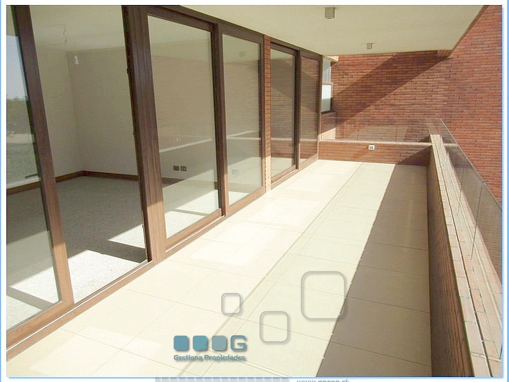 P5887 - P5887-03.jpg