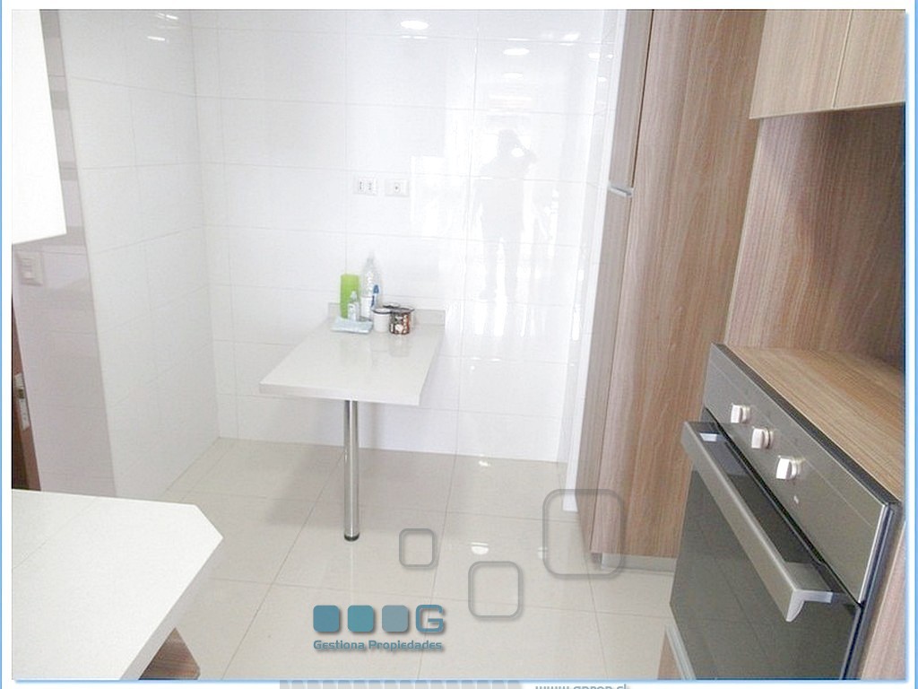 P5887 - P5887-07.jpg