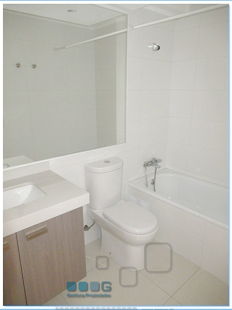 P5887 - P5887-16.jpg