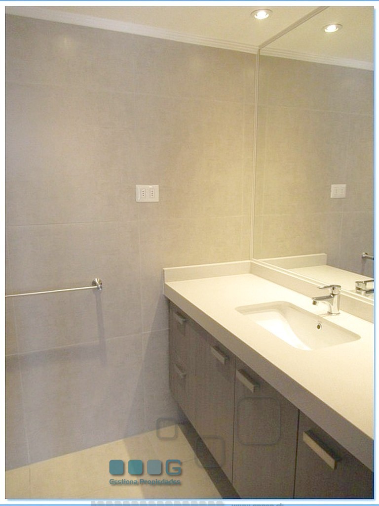 P5887 - P5887-29.jpg