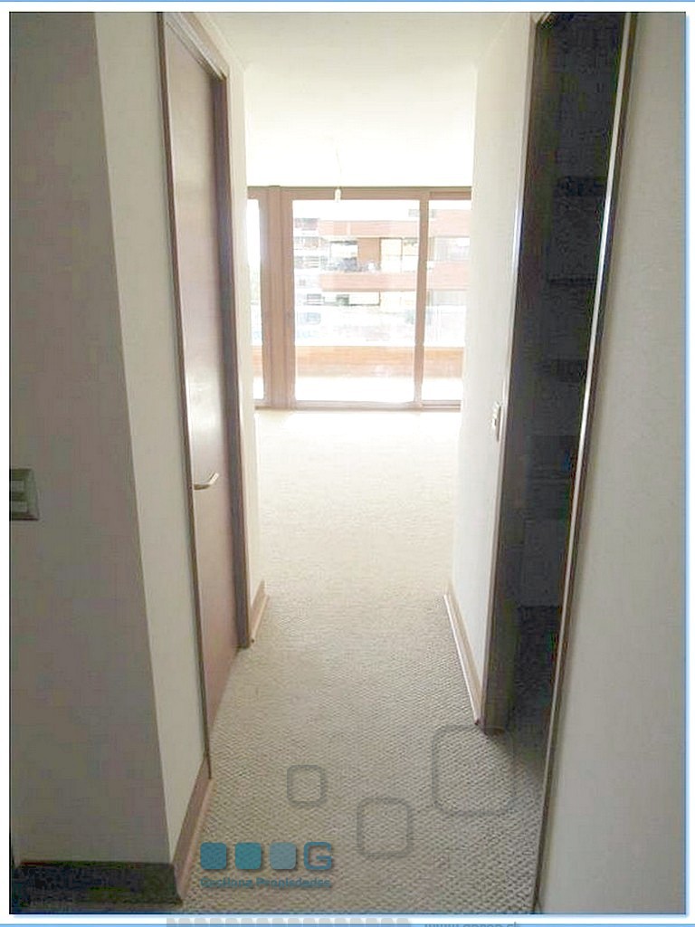 P5887 - P5887-31.jpg