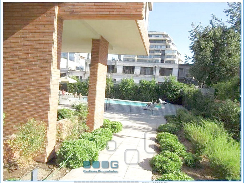 P5887 - P5887-42.jpg