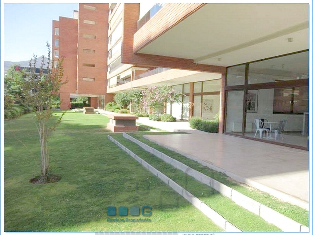 P5887 - P5887-43.jpg