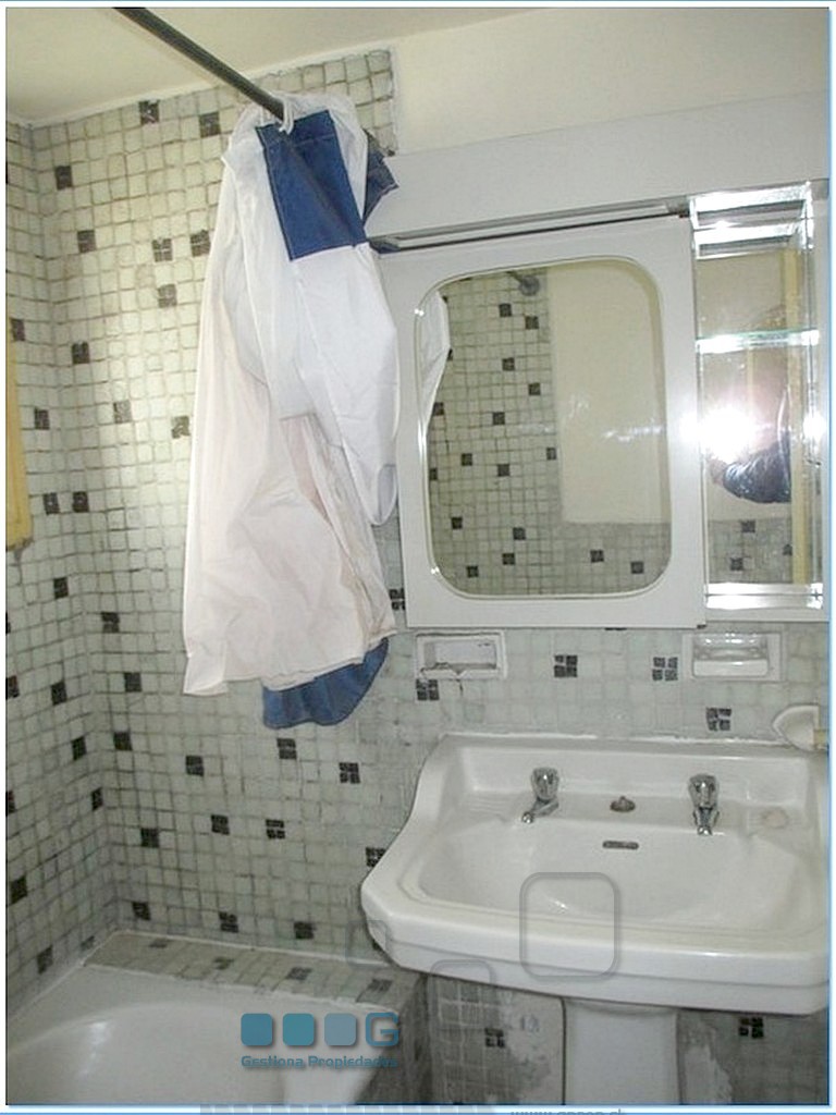 P5888 - P5888-09.jpg