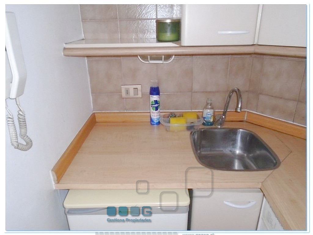 P5891 - P5891-07.jpg