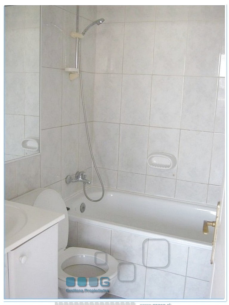 P5891 - P5891-08.jpg