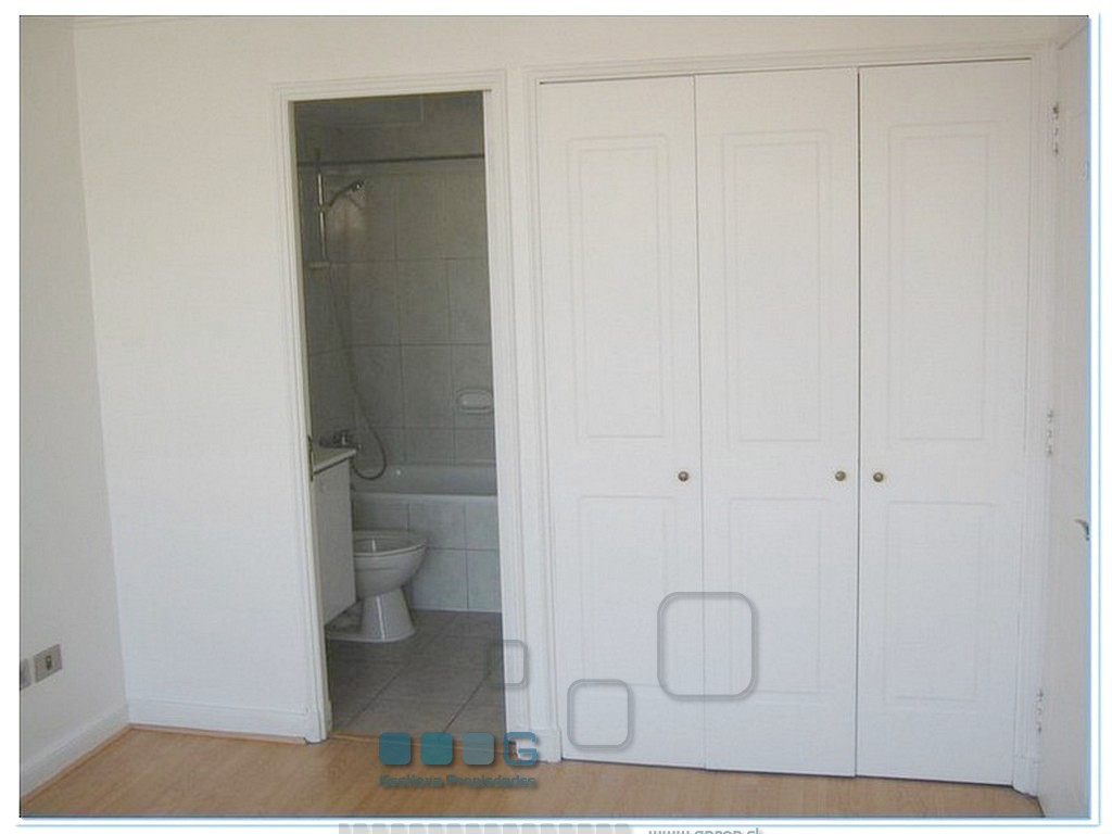 P5891 - P5891-15.jpg