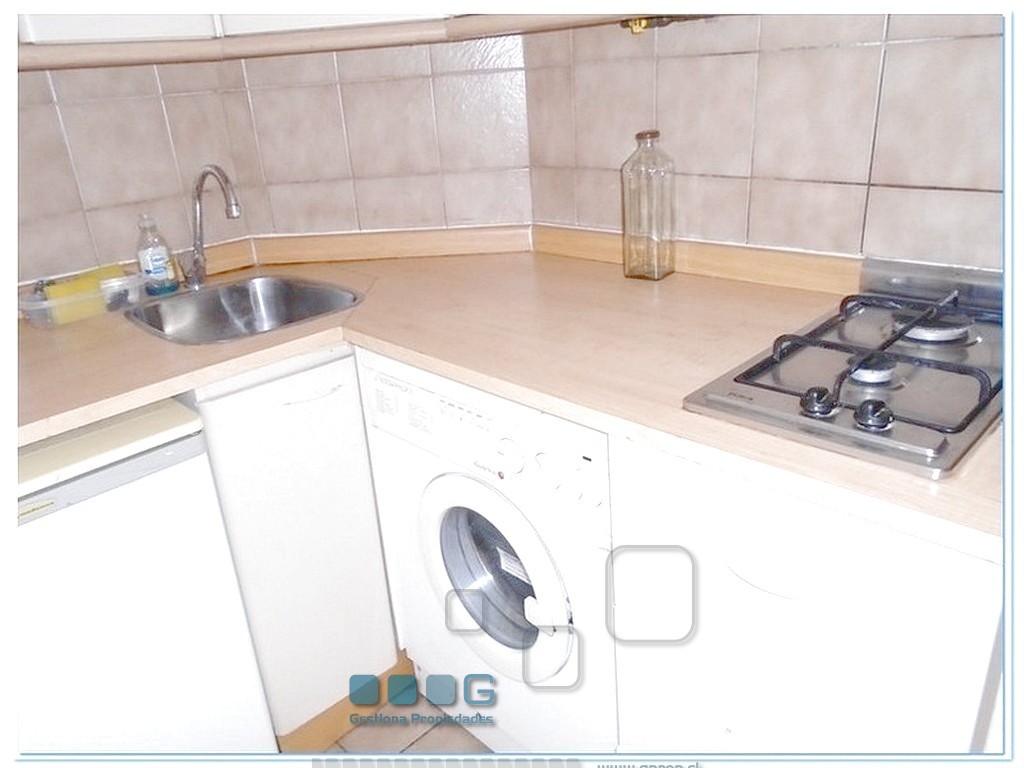 P5891 - P5891-18.jpg