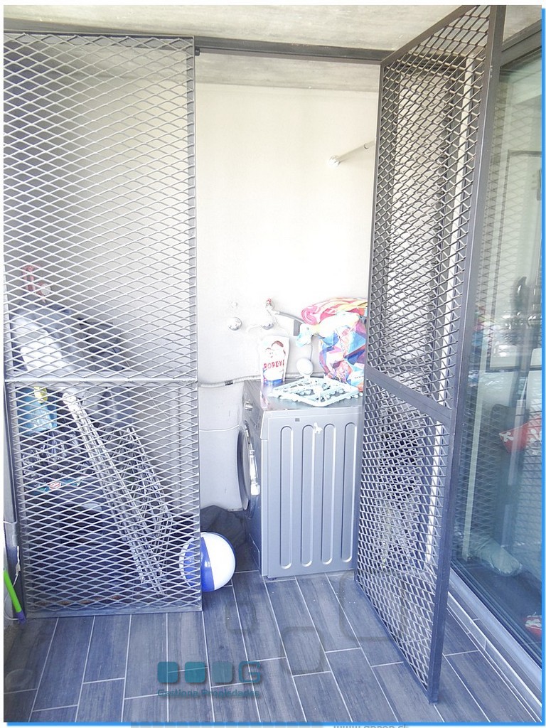 P5892 - P5892-07.jpg