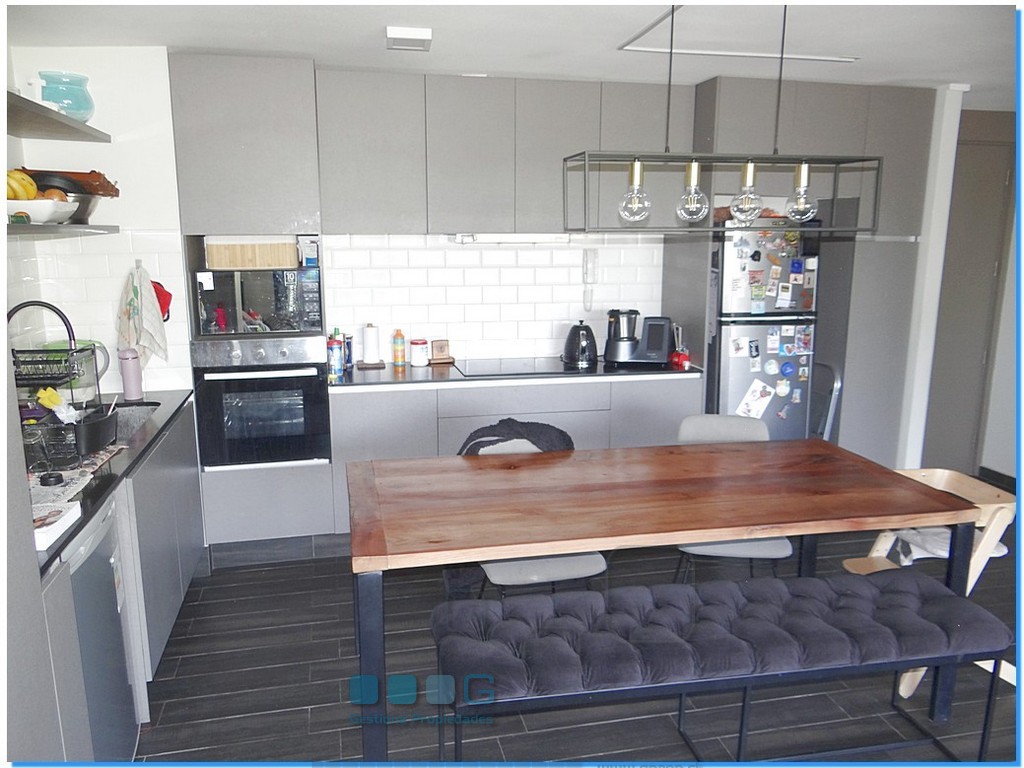 P5892 - P5892-21.jpg