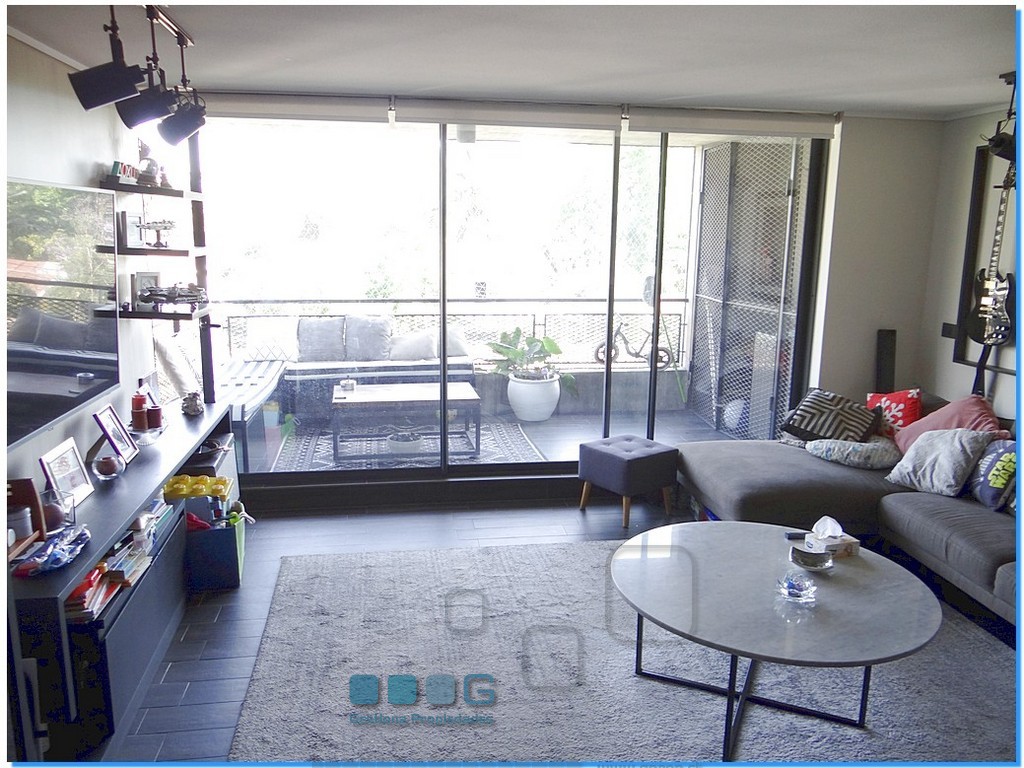 P5892 - P5892-26.jpg