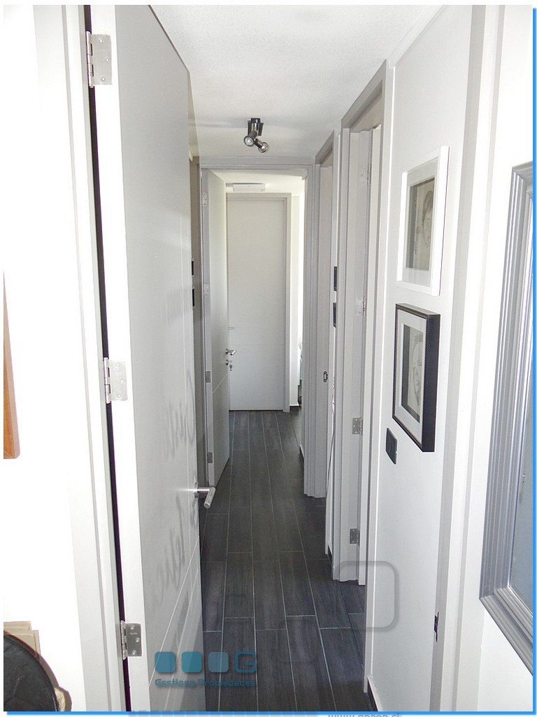 P5892 - P5892-27.jpg