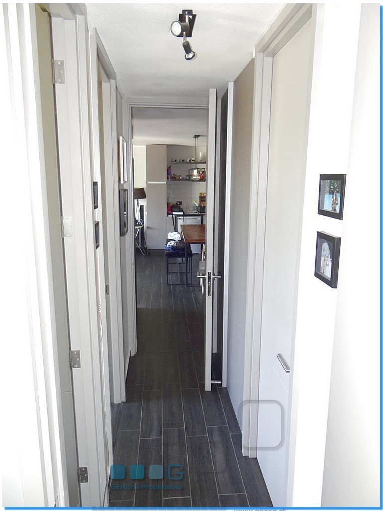 P5892 - P5892-28.jpg