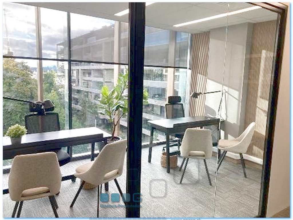 P5893 - P5893-03.jpg