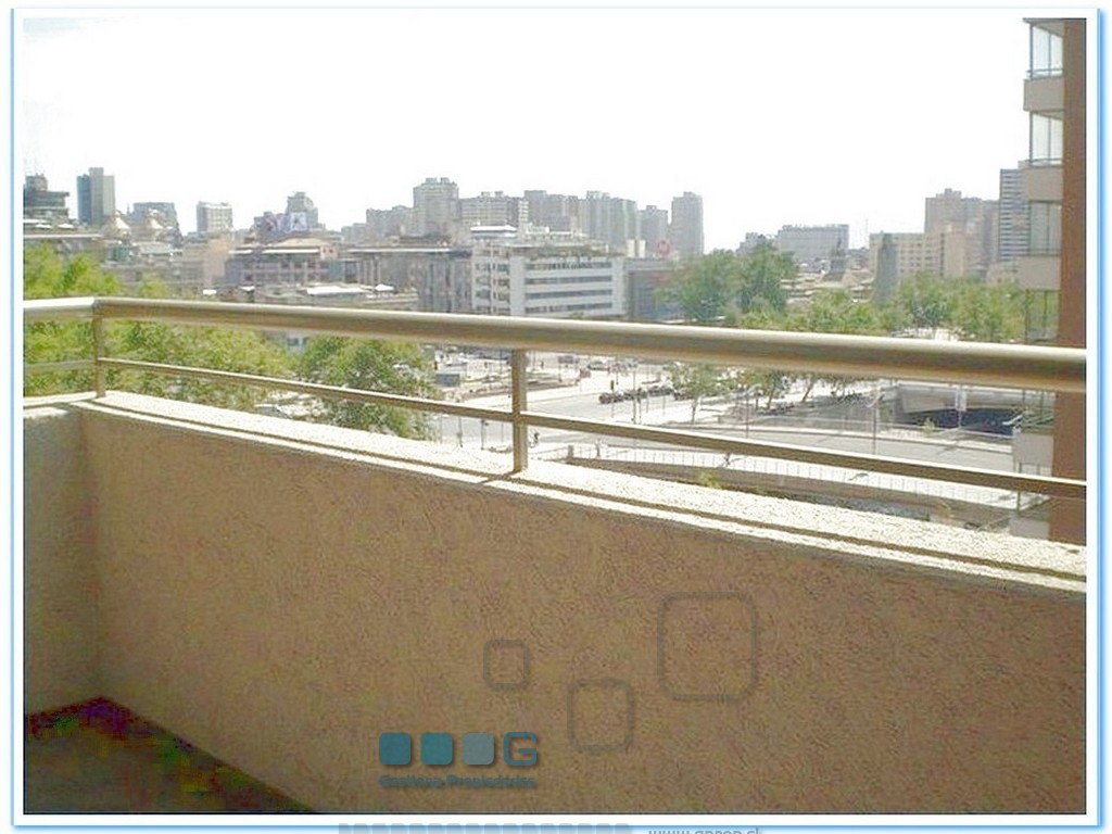 P5896 - P5896-16.jpg