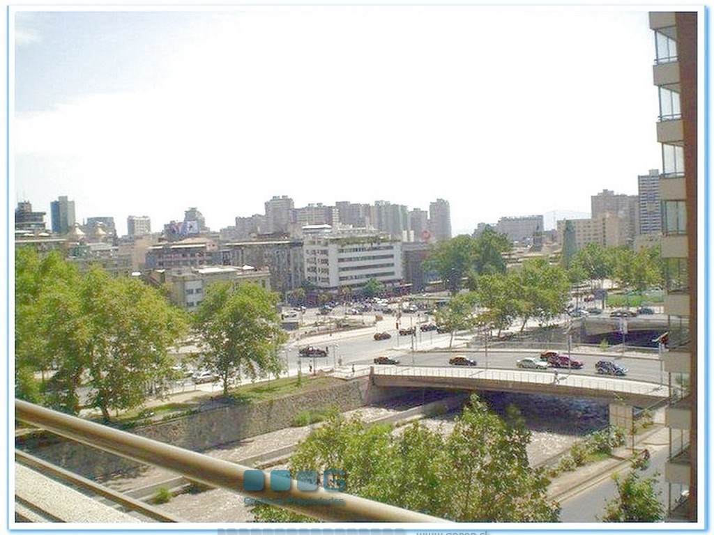 P5896 - P5896-17.jpg