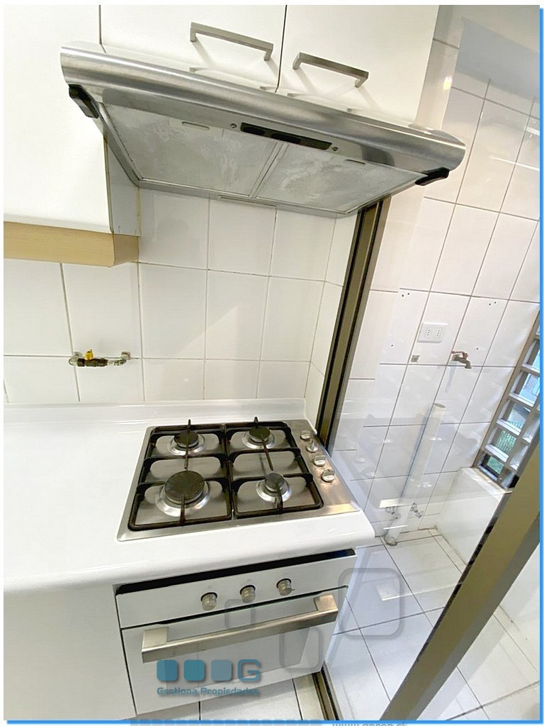 P5910 - P5910-16.jpg