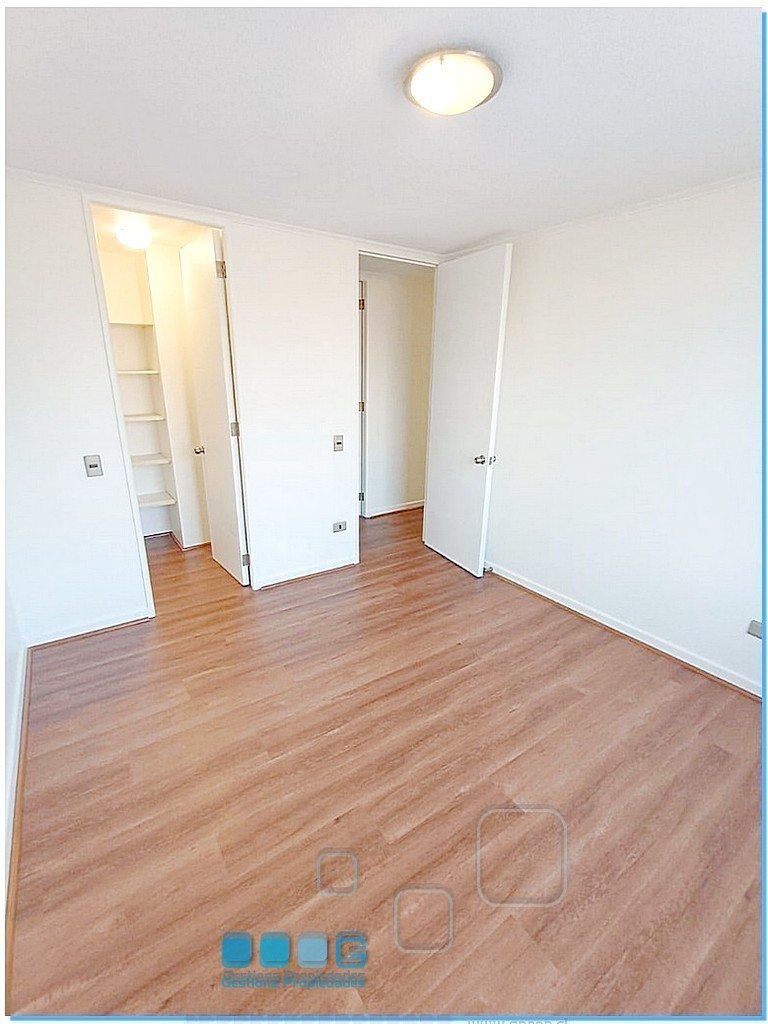 P5922 - P5922-06.jpg