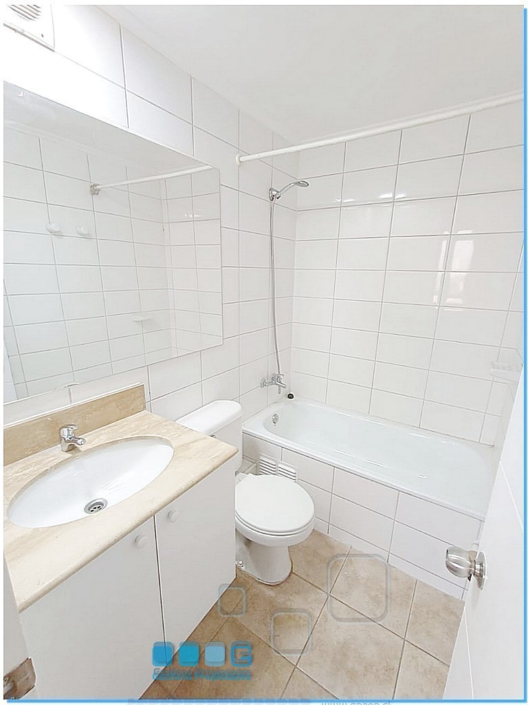 P5922 - P5922-09.jpg