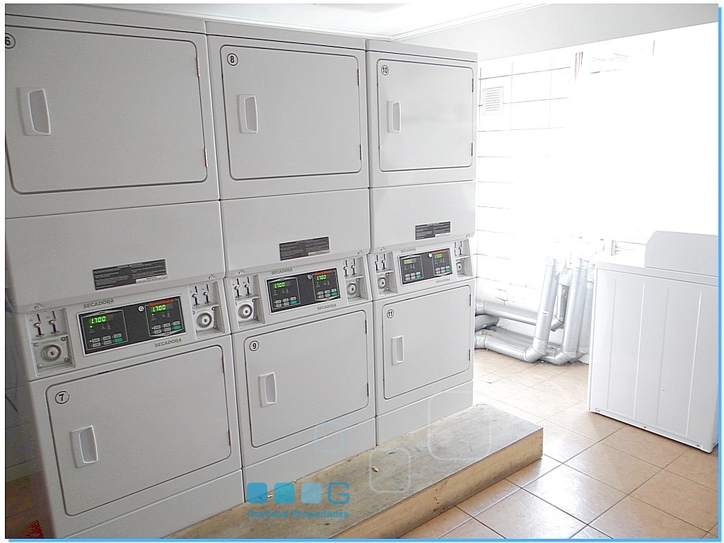 P5922 - P5922-18.jpg