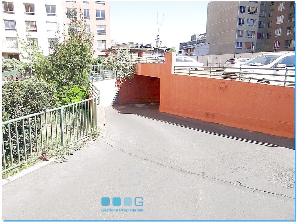 P5922 - P5922-20.jpg