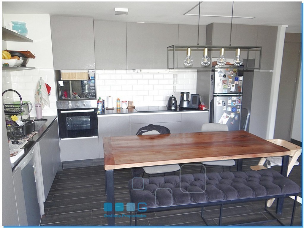 P5923 - P5923-21.jpg