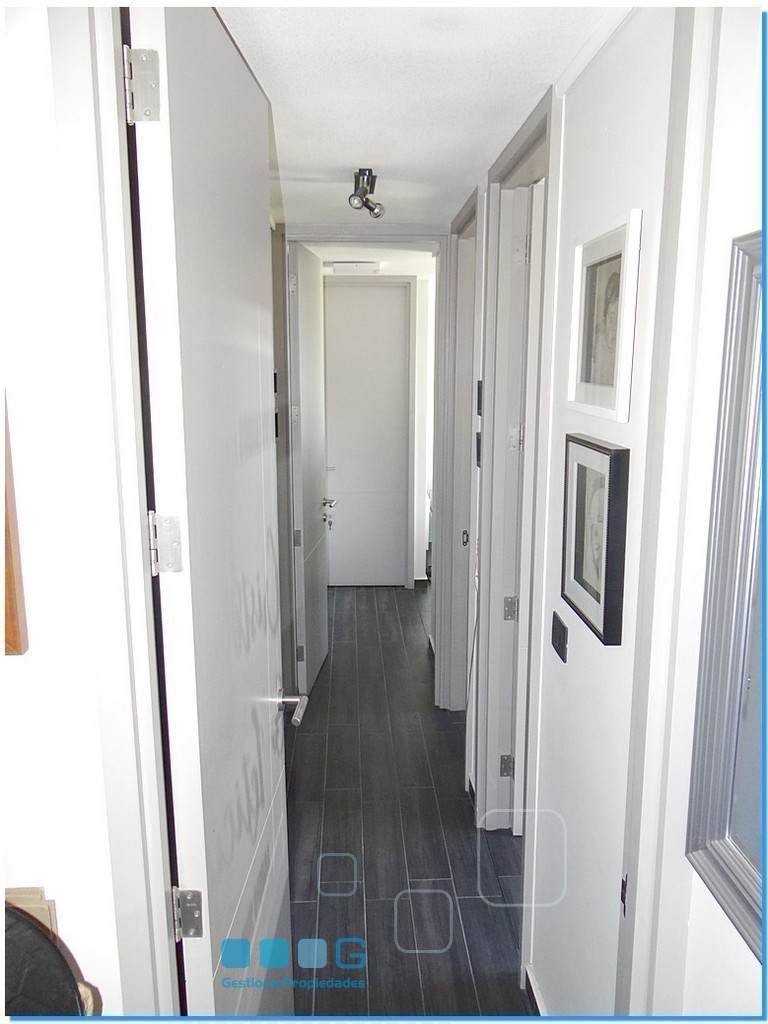 P5923 - P5923-27.jpg