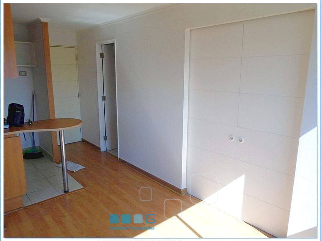 P5925 - P5925-03.jpg