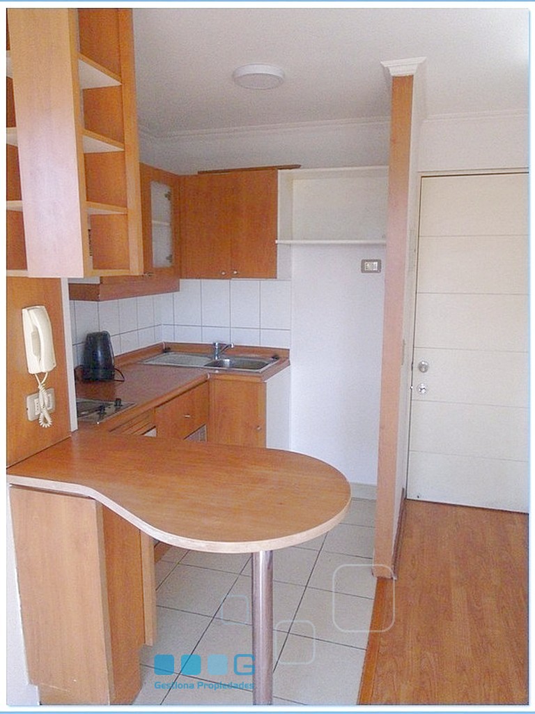 P5925 - P5925-08.jpg