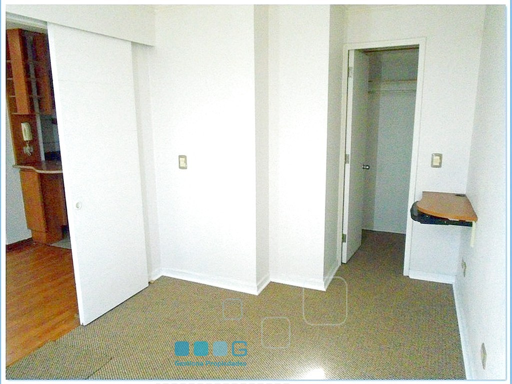 P5925 - P5925-11.jpg