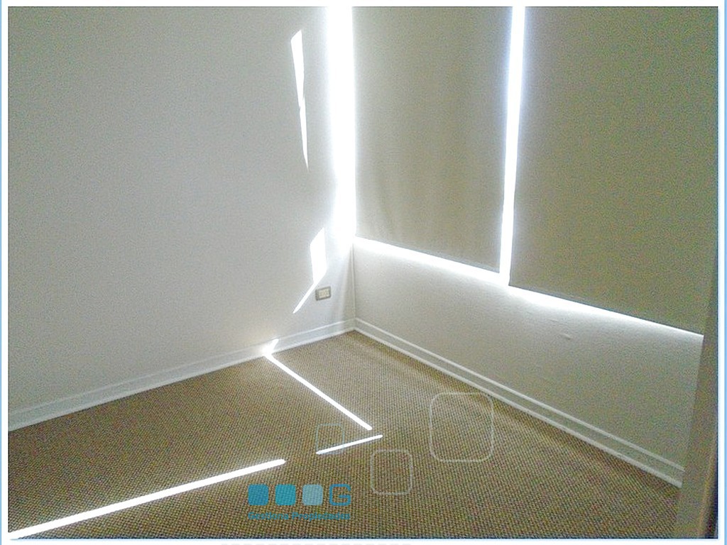 P5925 - P5925-18.jpg