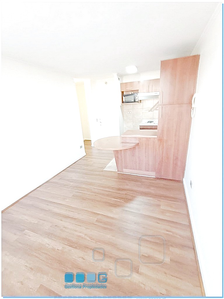 P5935 - P5935-02.jpg