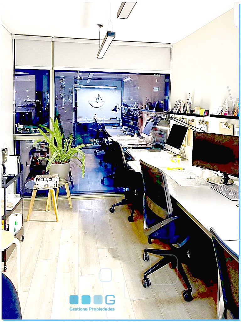 P5937 - P5937-06.jpg