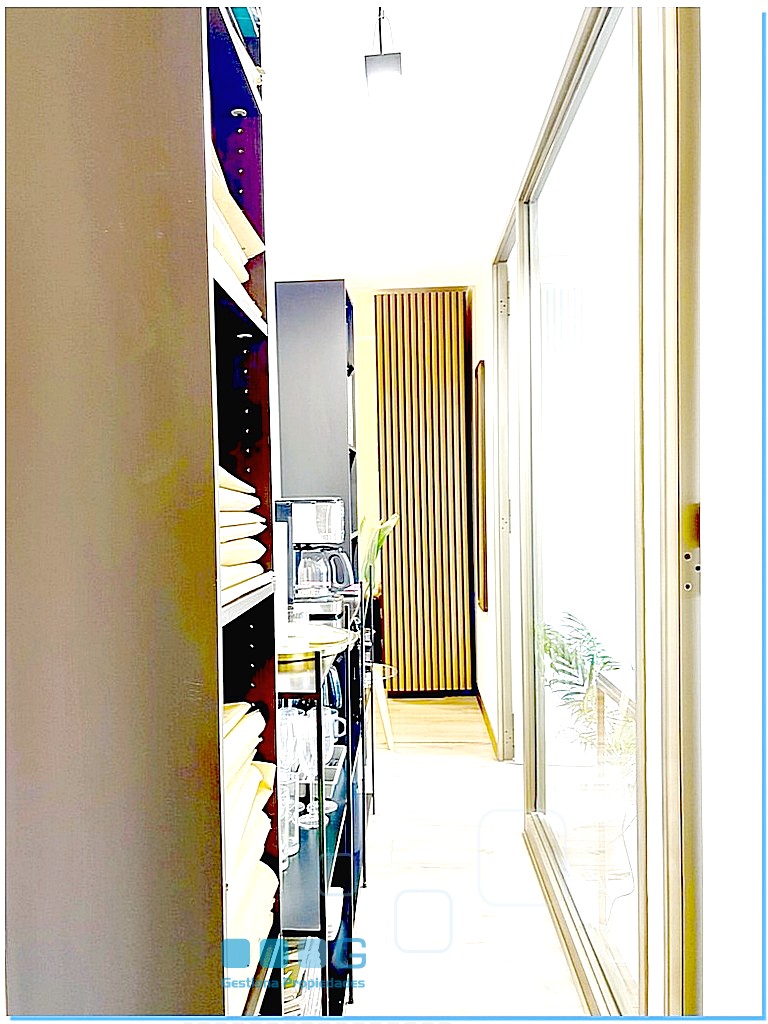 P5937 - P5937-15.jpg