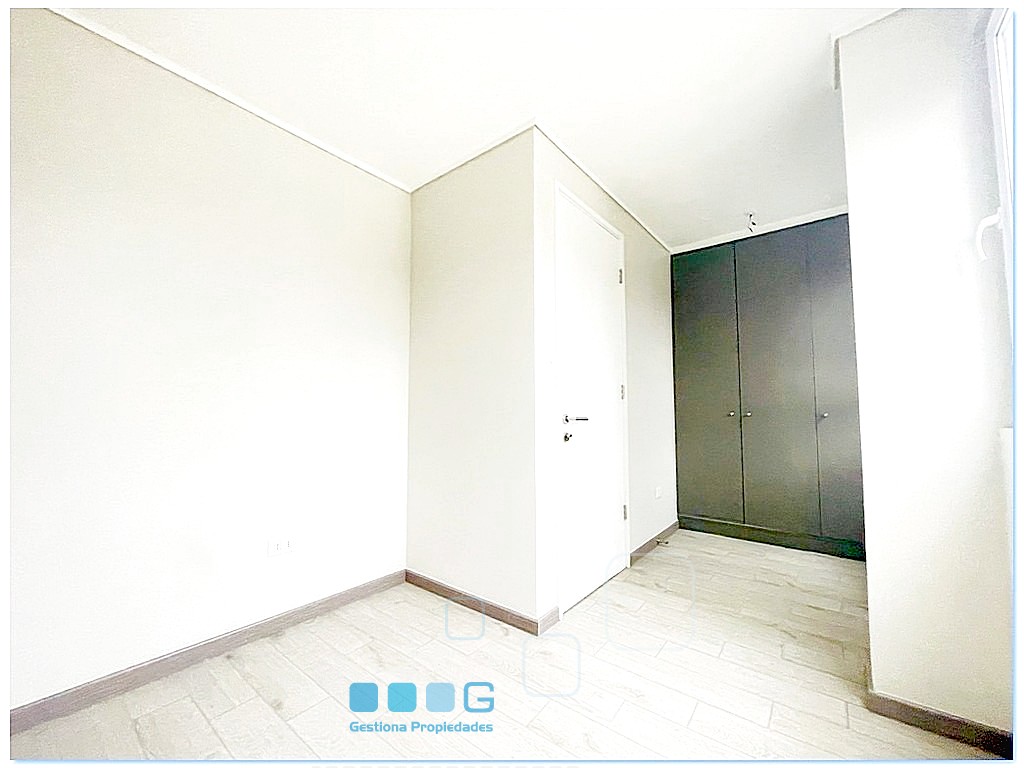 P5938 - P5938-19.jpg