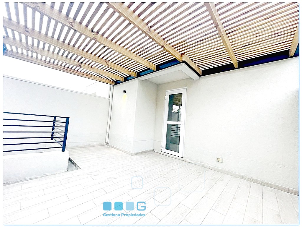 P5938 - P5938-22.jpg