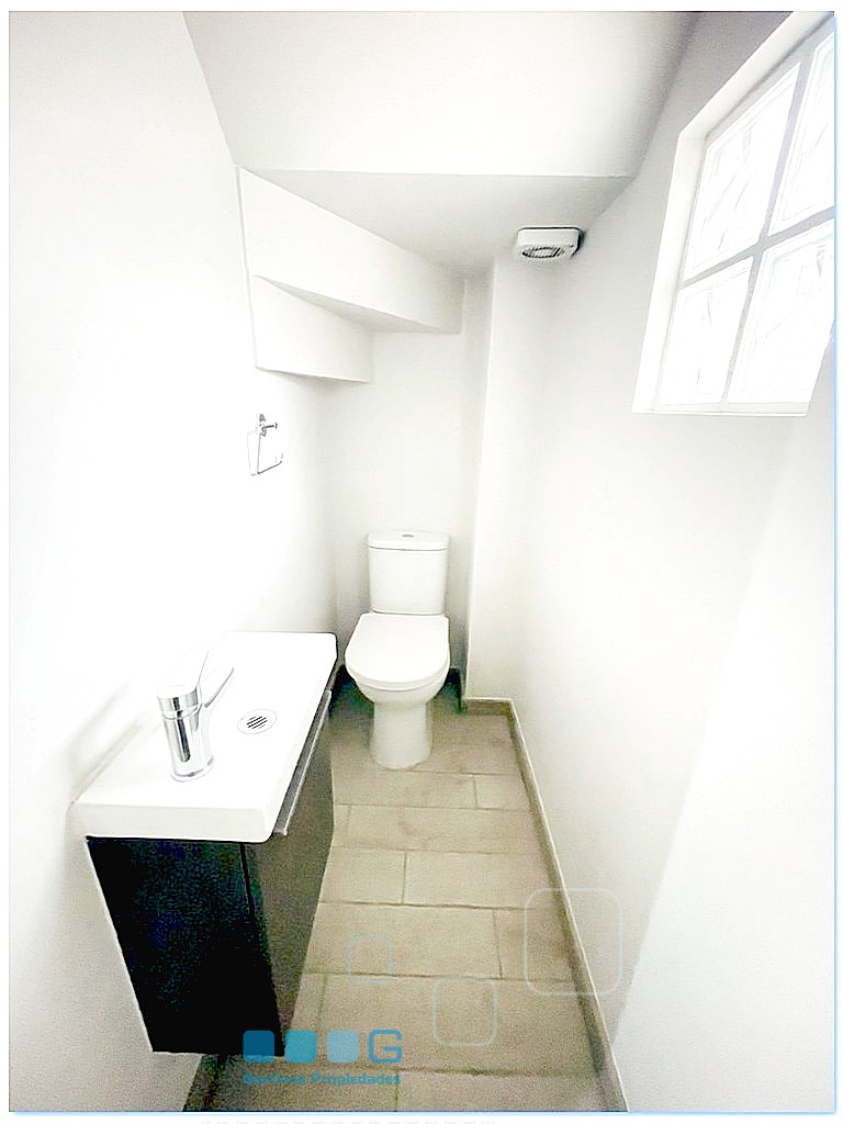 P5938 - P5938-23.jpg