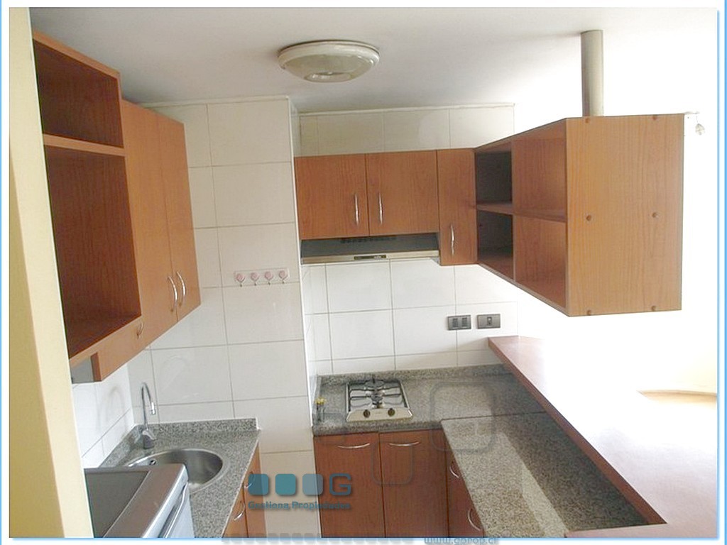 P5940 - P5940-05.jpg