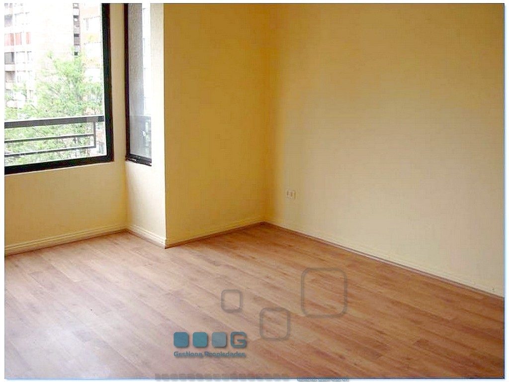 P5941 - P5941-08.jpg