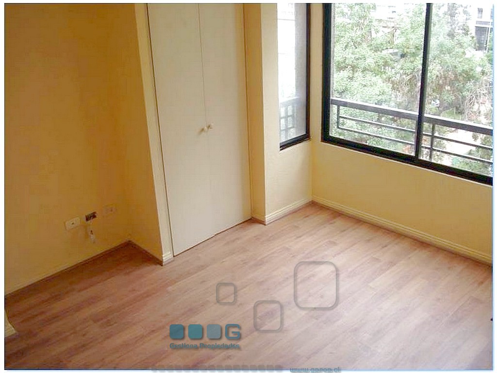 P5941 - P5941-35.jpg