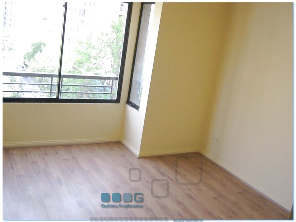 P5941 - P5941-44.jpg