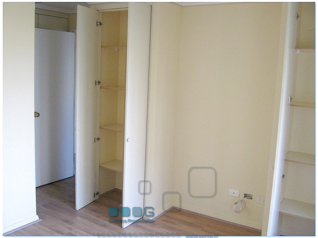 P5941 - P5941-45.jpg