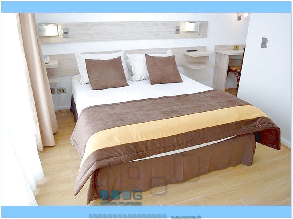 P5943 - P5903-05.jpg