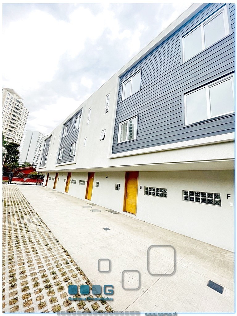 P5945 - P5945-05.jpg