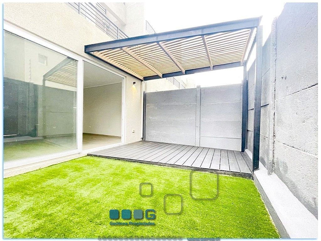 P5945 - P5945-11.jpg