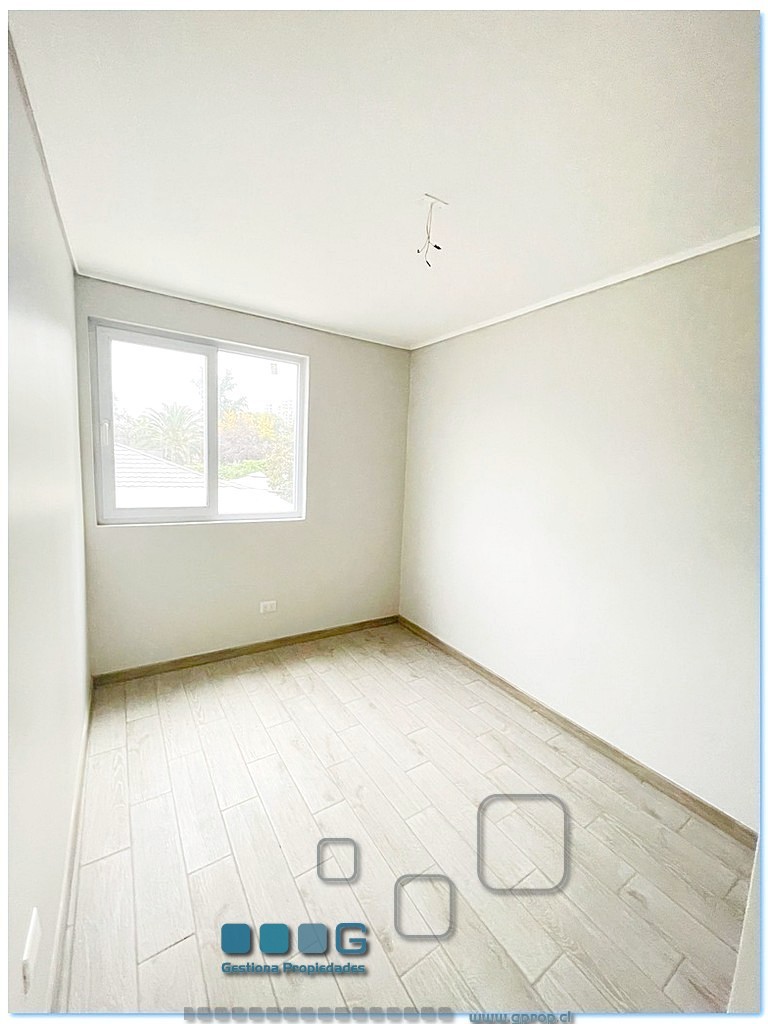 P5945 - P5945-20.jpg