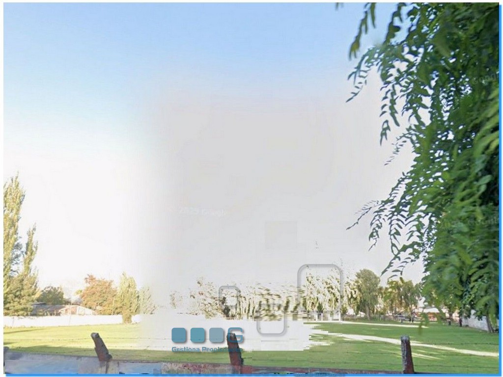 P5947 - P5947-04.jpg